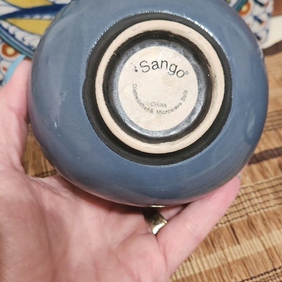 Sango Pottery Sugar and Creamer Set + Decorative Tile - Picture 9 of 10